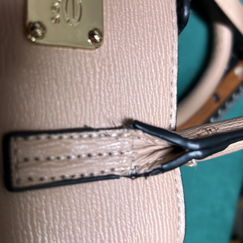 Darling BEBE Los Angeles purse with zipper compartment and snap closure. - Picture 11 of 13
